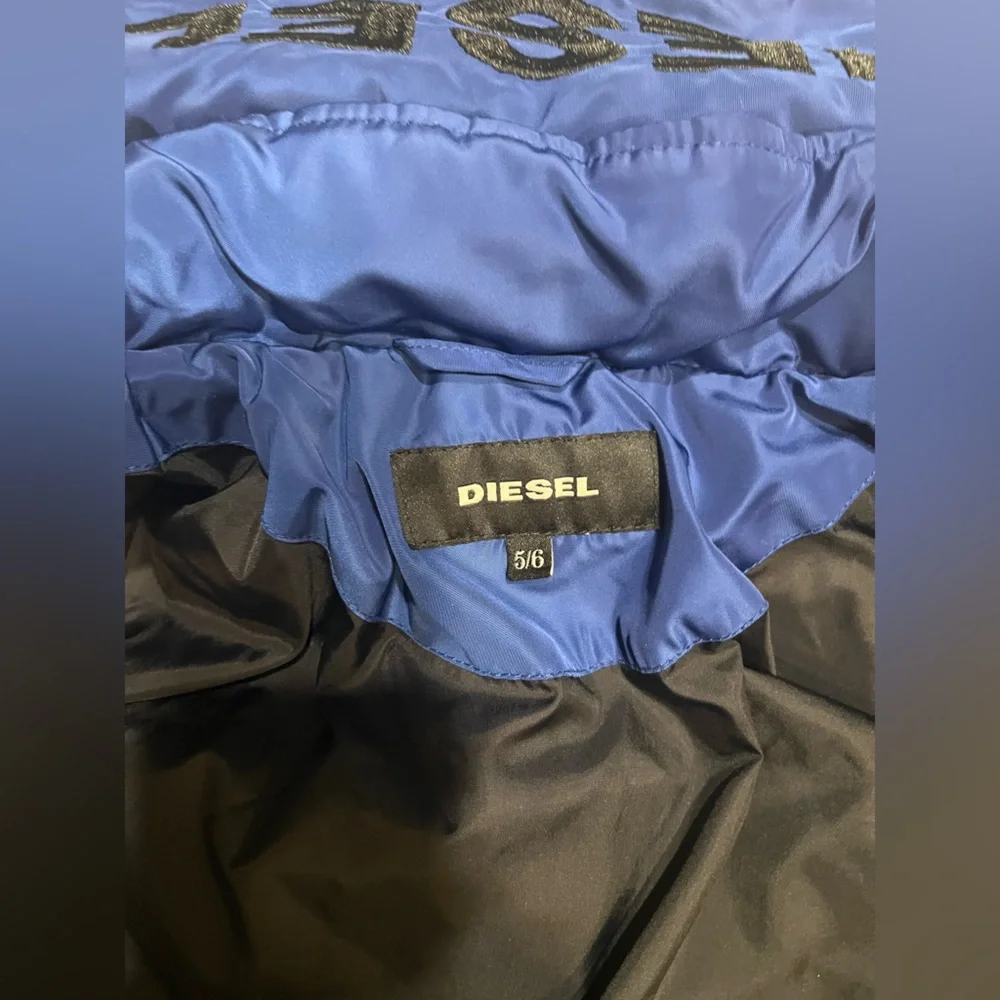 Diesel Royal Blue Puffer Jacket like new - Picture 6 of 7